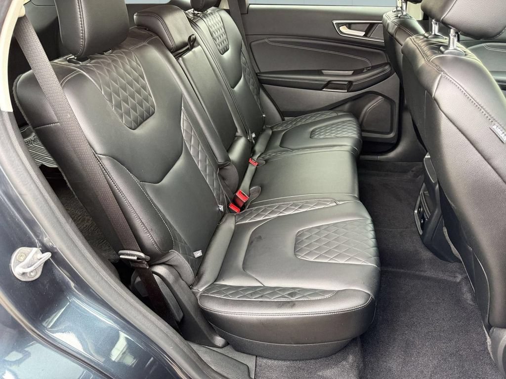 Used 2024 Ford Edge Titanium AWD/4WD image 29