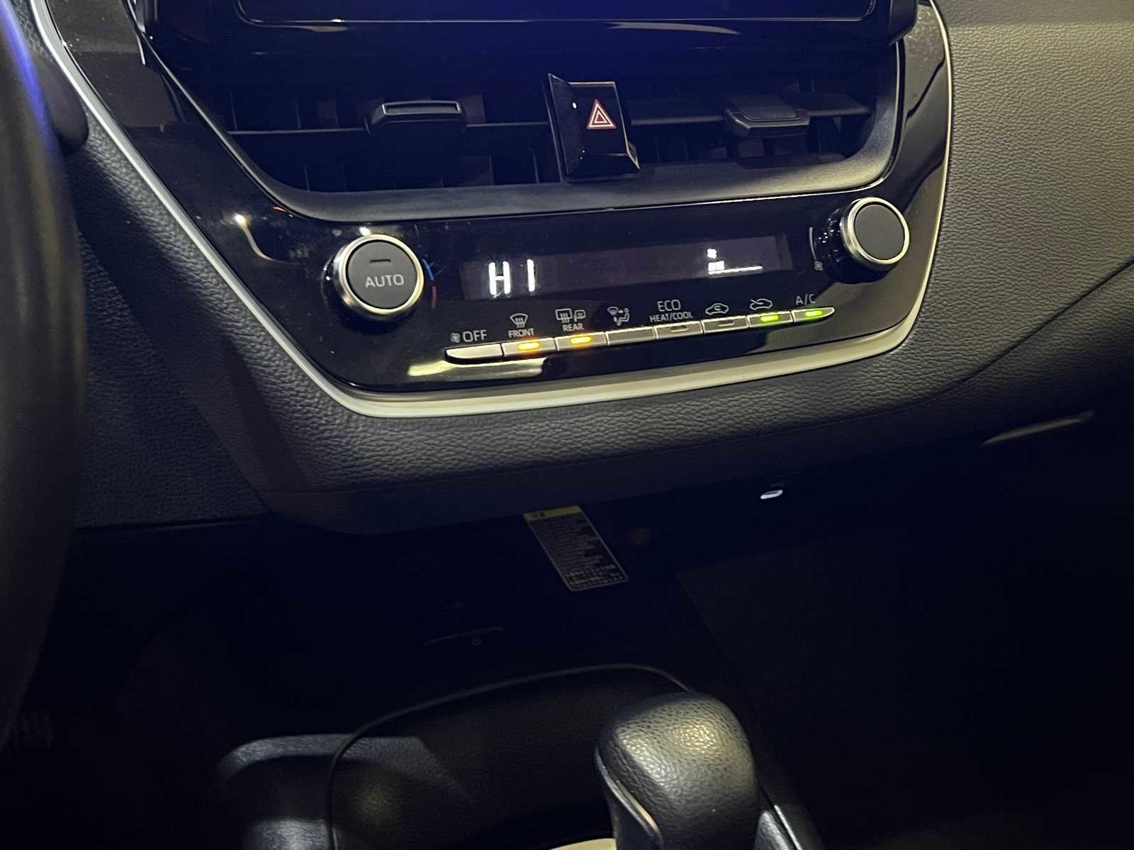 Certified 2024 Toyota Corolla LE image 23