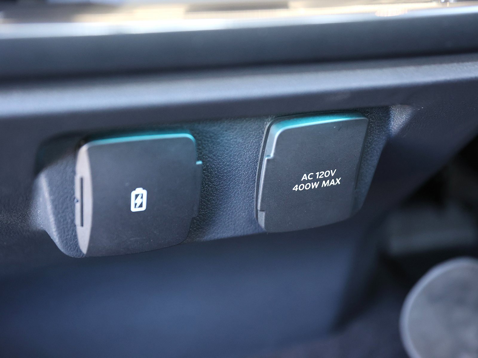 Used 2023 Ford F150 XLT w/ Equipment Group 302A High image 24