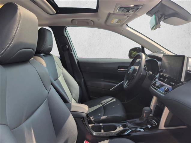 Used 2025 Toyota Corolla Cross XLE w/ Convenience Package AWD/4WD image 26