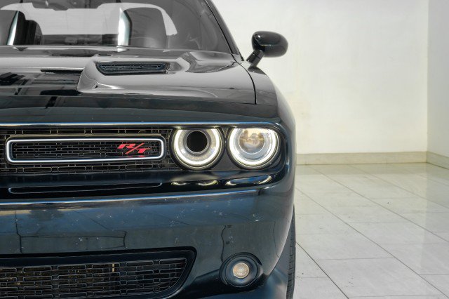 Used 2015 Dodge Challenger R/T Scat Pack RWD image 45