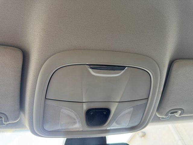 Used 2020 Jeep Cherokee Latitude FWD image 26