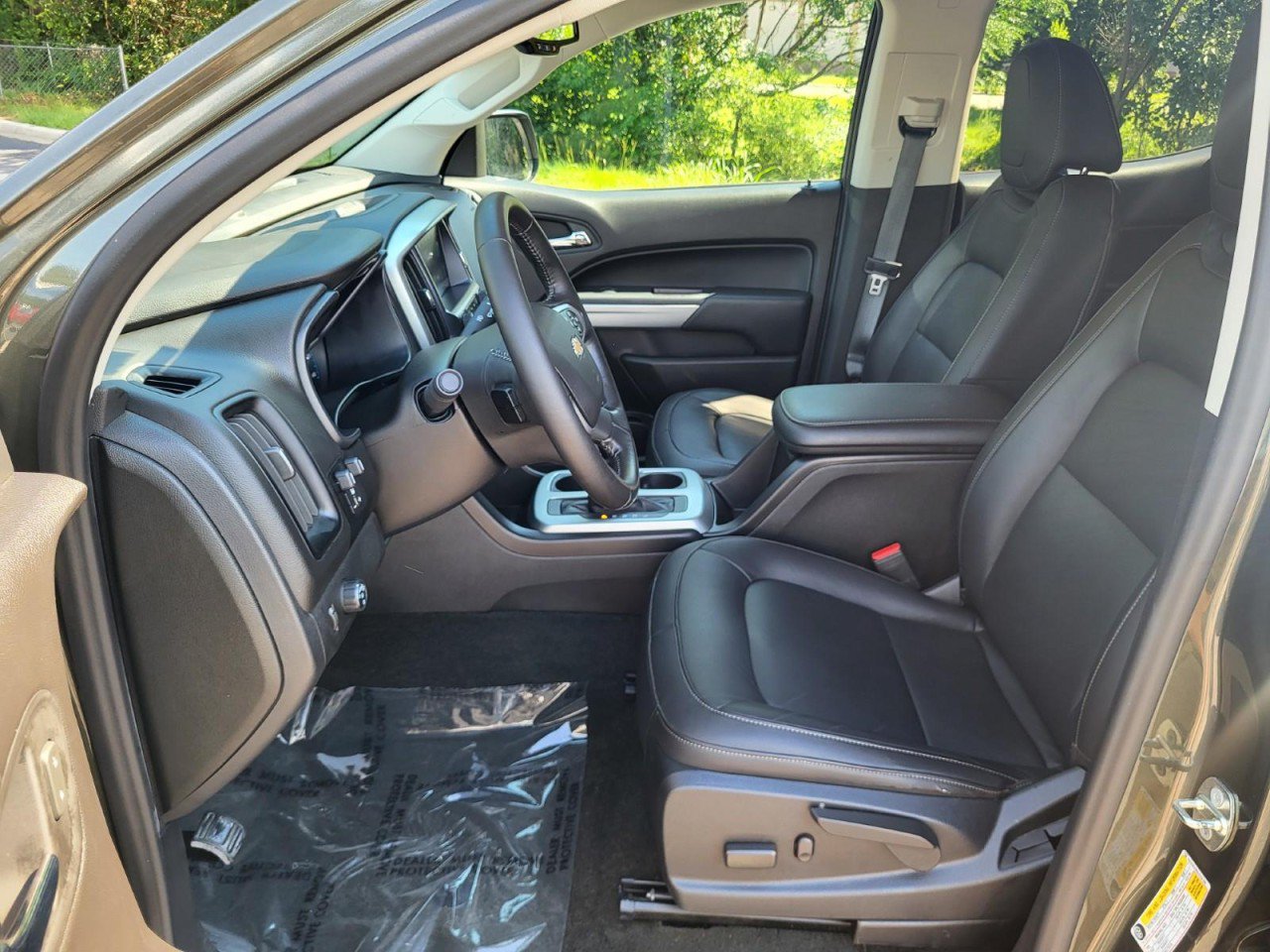 Used 2018 Chevrolet Colorado LT w/ Luxury Package, Chrome RWD image 11