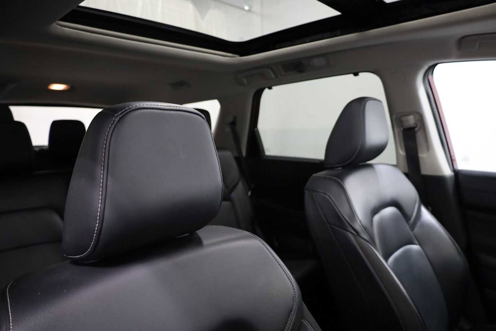 Used 2022 Nissan Pathfinder SL image 20