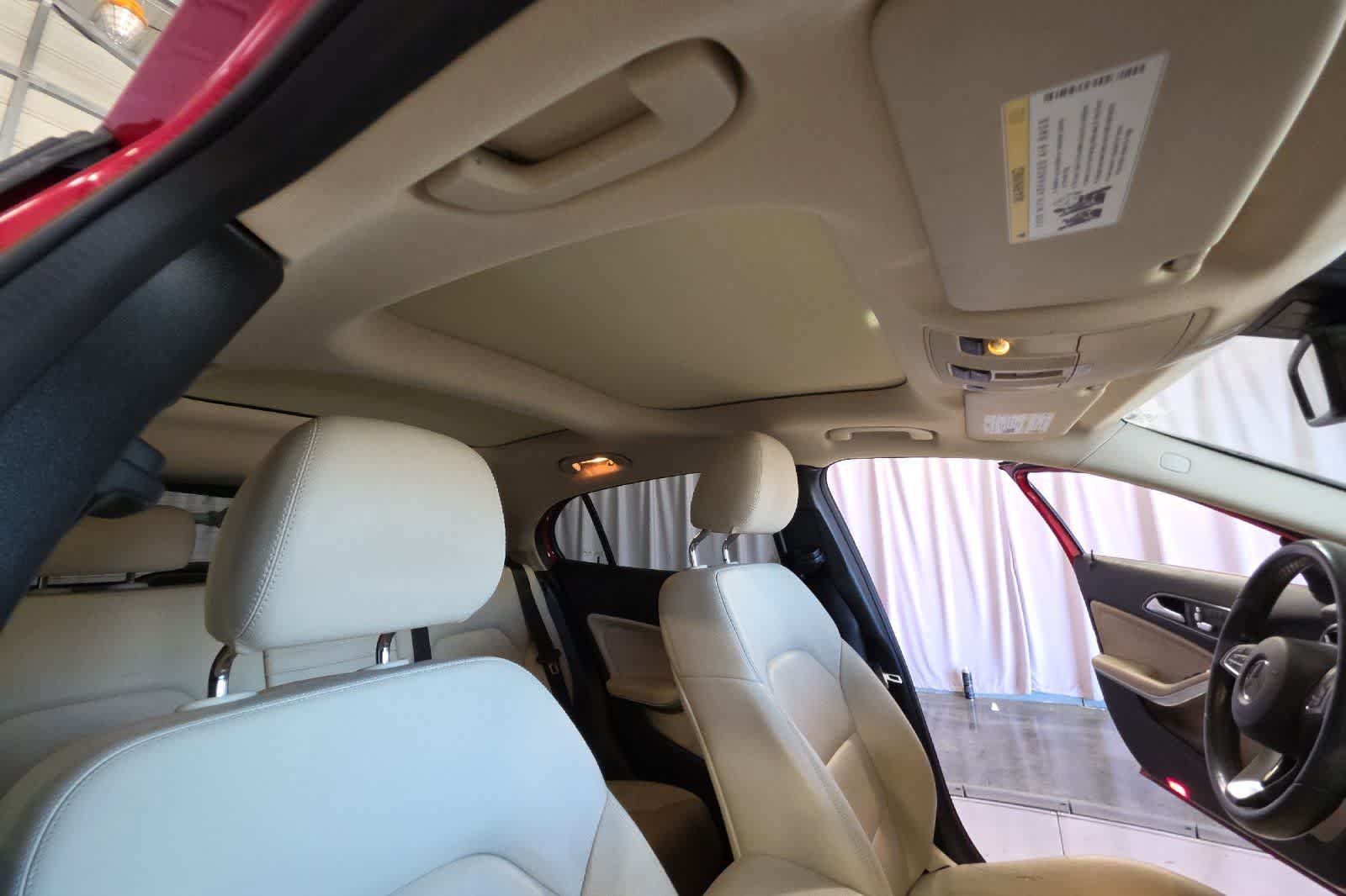 Used 2018 Mercedes-Benz GLA 250 image 19