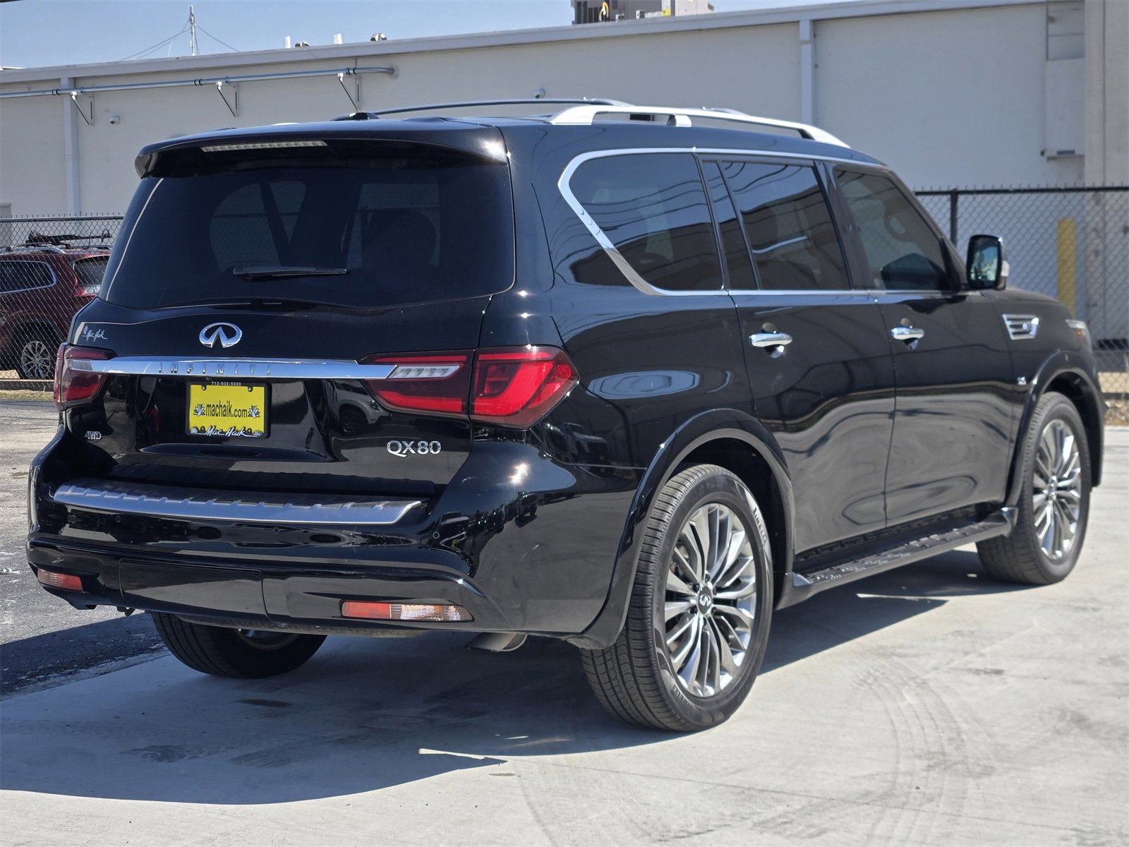 Used 2020 INFINITI QX80 Luxe w/ Sensory Package image 7