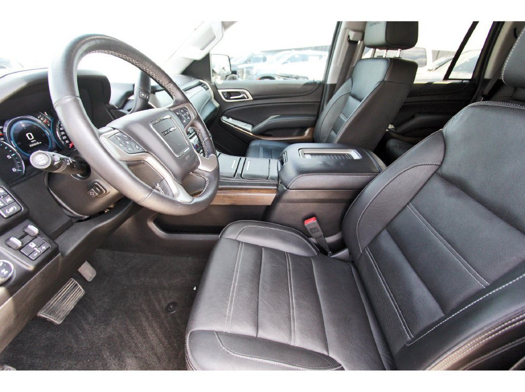 Used 2018 GMC Yukon Denali w/ Open Road Package AWD/4WD image 6