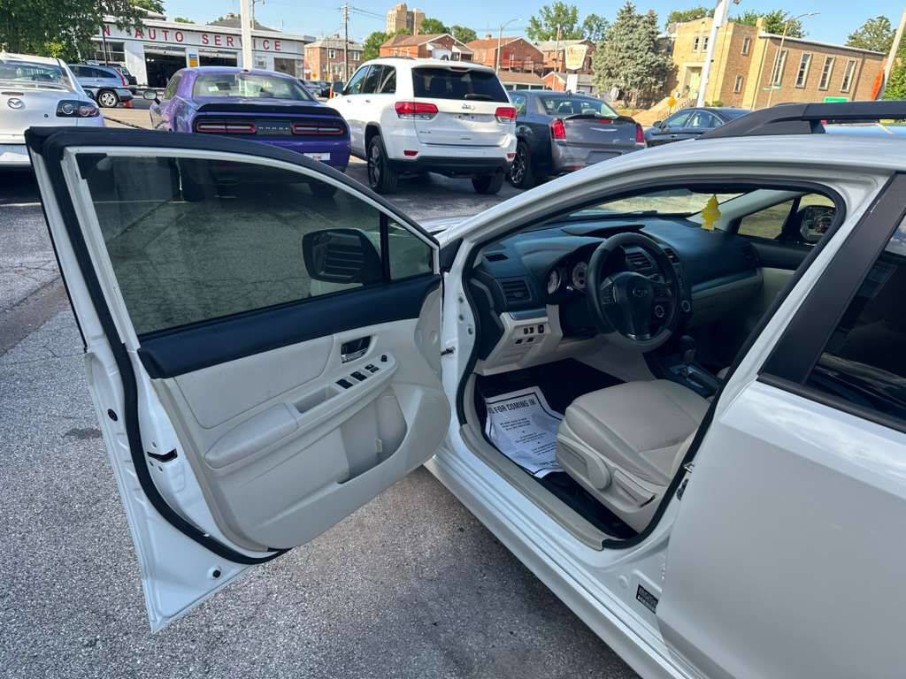 Used 2014 Subaru Impreza 2.0i Sport Premium w/ Popular Package #1 AWD/4WD image 10