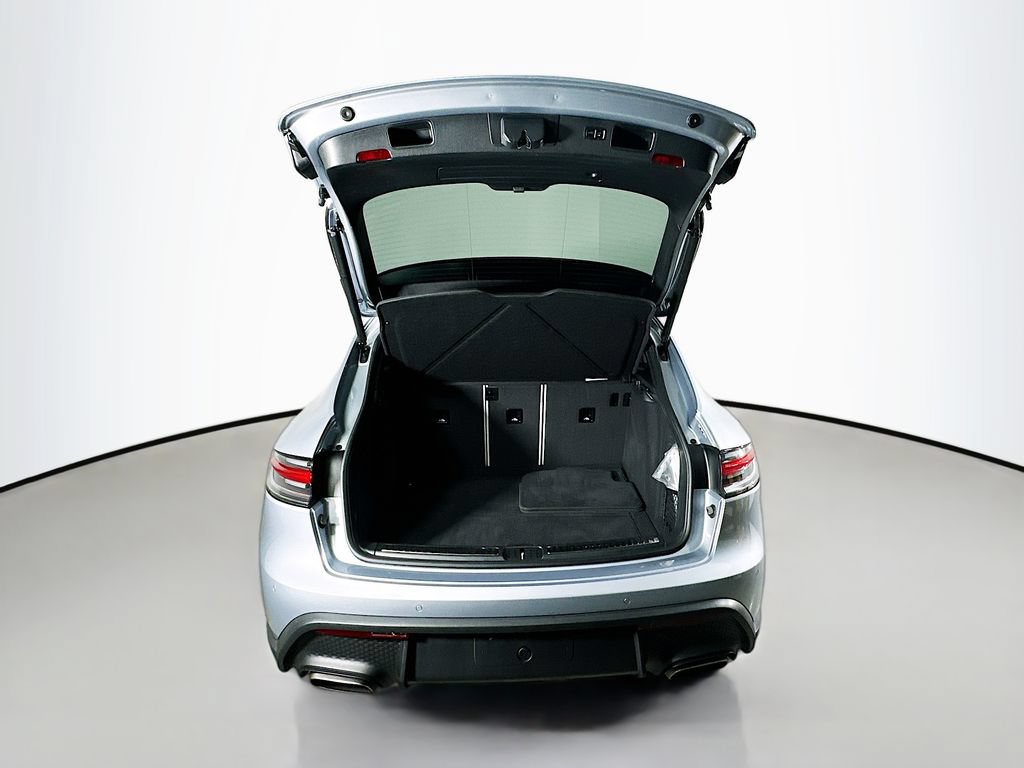 New 2025 Porsche Macan AWD/4WD image 28