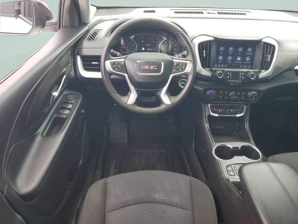 Used 2024 GMC Terrain SLE w/ Driver Convenience Package FWD image 12
