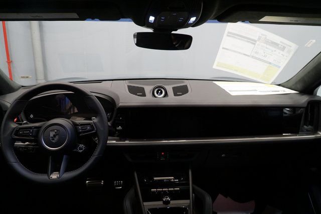 New 2026 Porsche Cayenne Turbo image 16