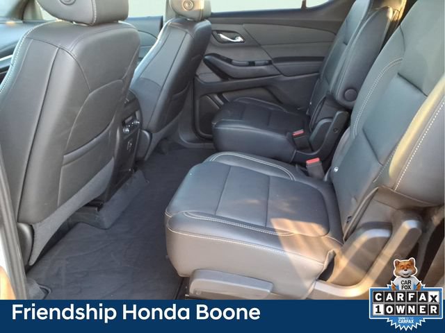 Used 2023 Chevrolet Traverse LT FWD image 17