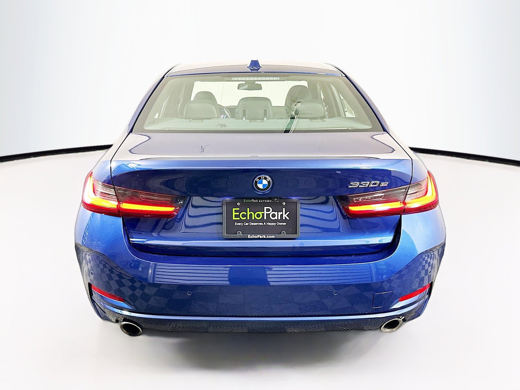 Used 2024 BMW 330e image 7