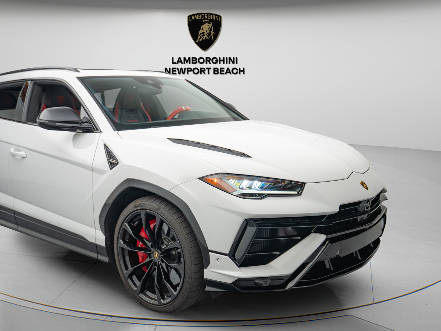 Used 2024 Lamborghini Urus S AWD/4WD image 30