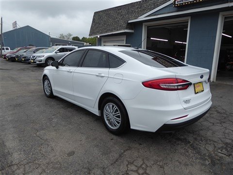 Used 2019 Ford Fusion S image 8