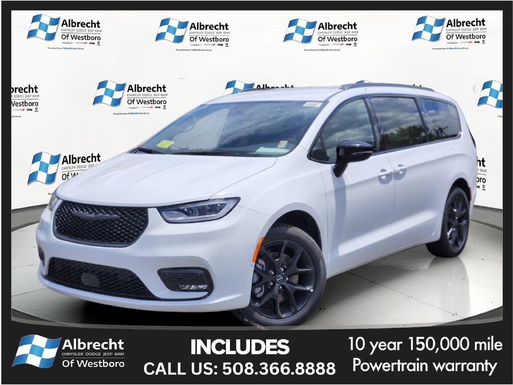 New 2026 Chrysler Pacifica Select w/ S Appearance Package