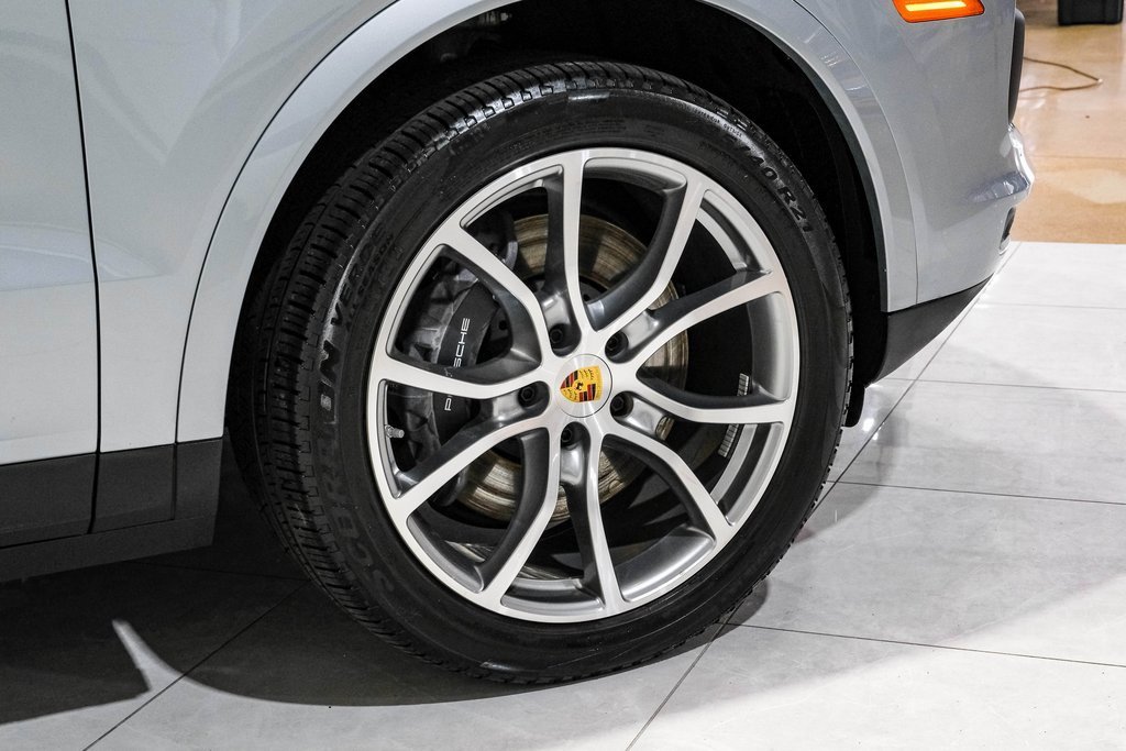 Used 2023 Porsche Cayenne image 52