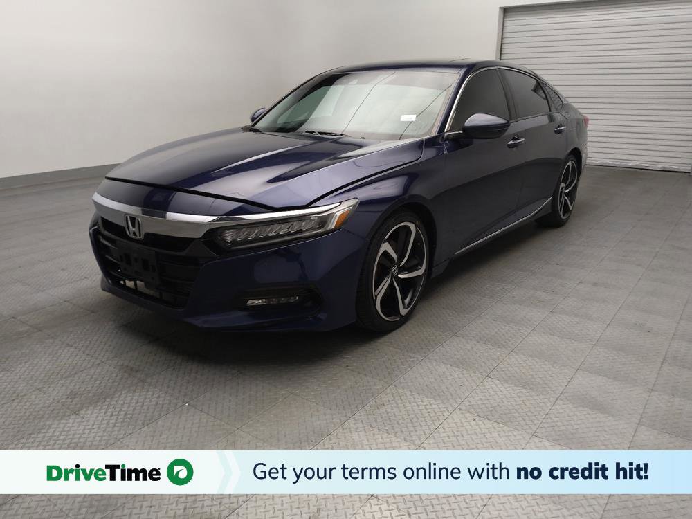 Used 2018 Honda Accord Touring image 1