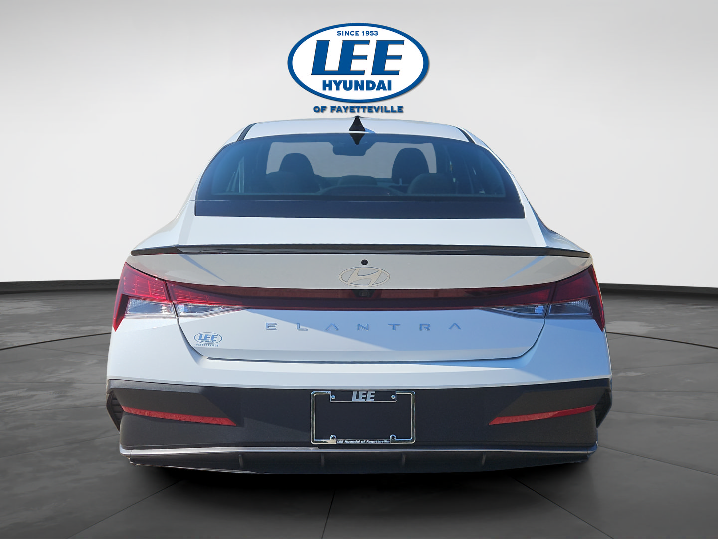 Certified 2025 Hyundai Elantra Sport FWD image 4