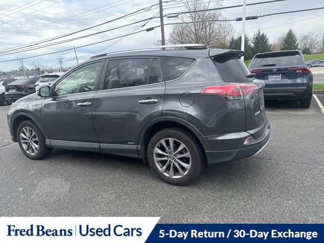 Used 2016 Toyota RAV4 Limited w/ Advanced Technology Package image 12