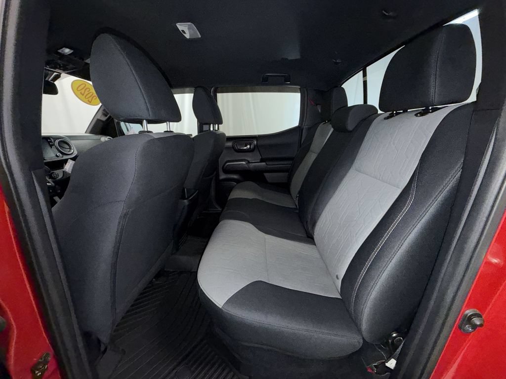 Used 2020 Toyota Tacoma TRD Off-Road w/ Technology Package AWD/4WD image 12