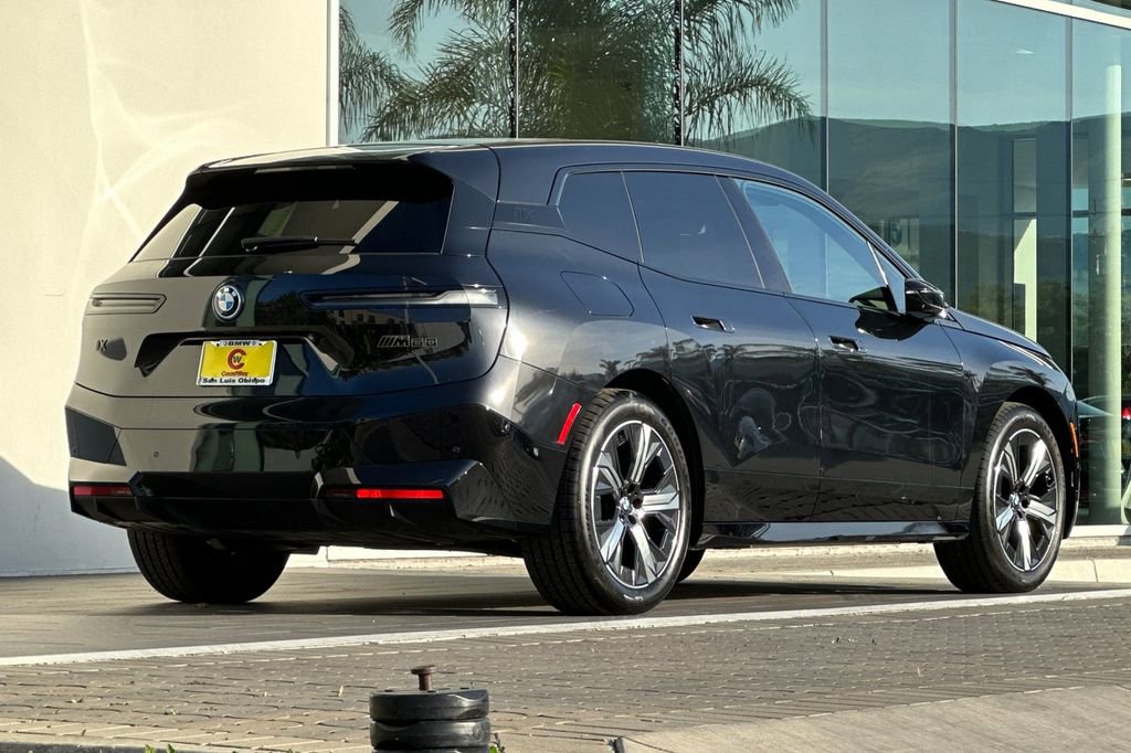 Used 2023 BMW iX M60 image 3