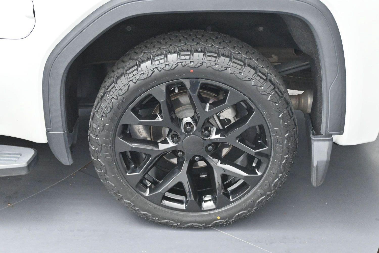 Used 2022 GMC Sierra 1500 Denali w/ Driver Alert Package II AWD/4WD image 33