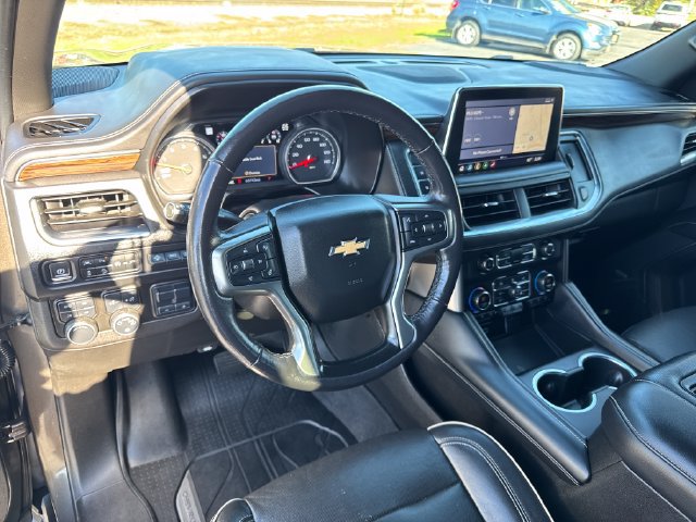 Used 2021 Chevrolet Tahoe Premier w/ Premium Package AWD/4WD image 13