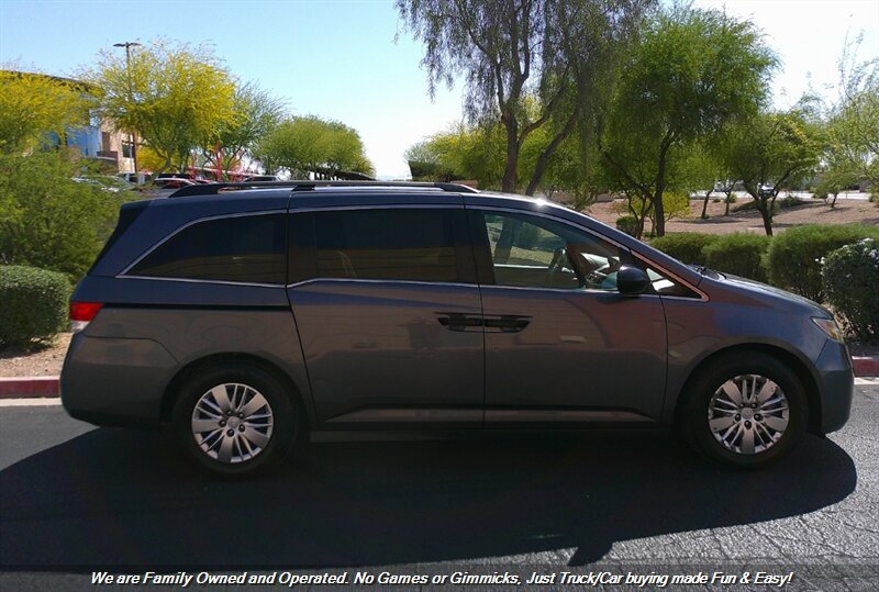 Used 2016 Honda Odyssey LX image 5