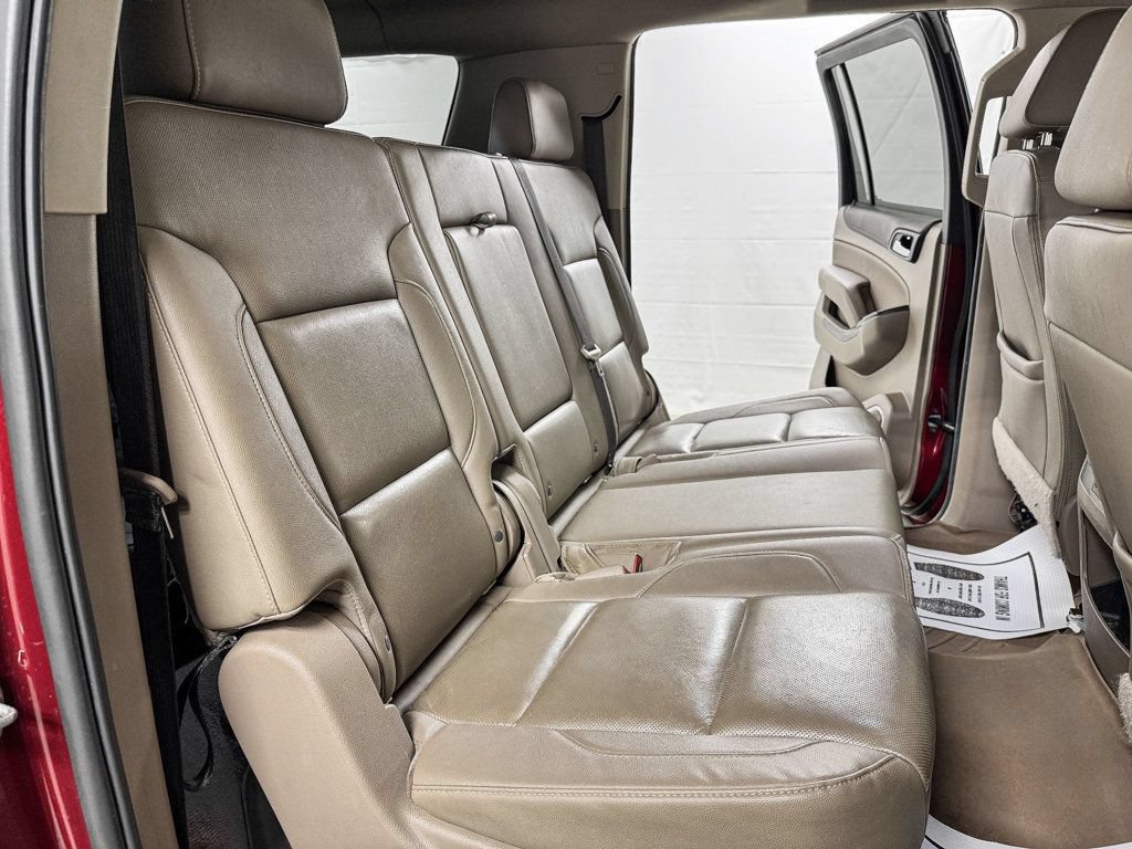 Used 2019 GMC Yukon XL SLT w/ Open Road Package AWD/4WD image 10