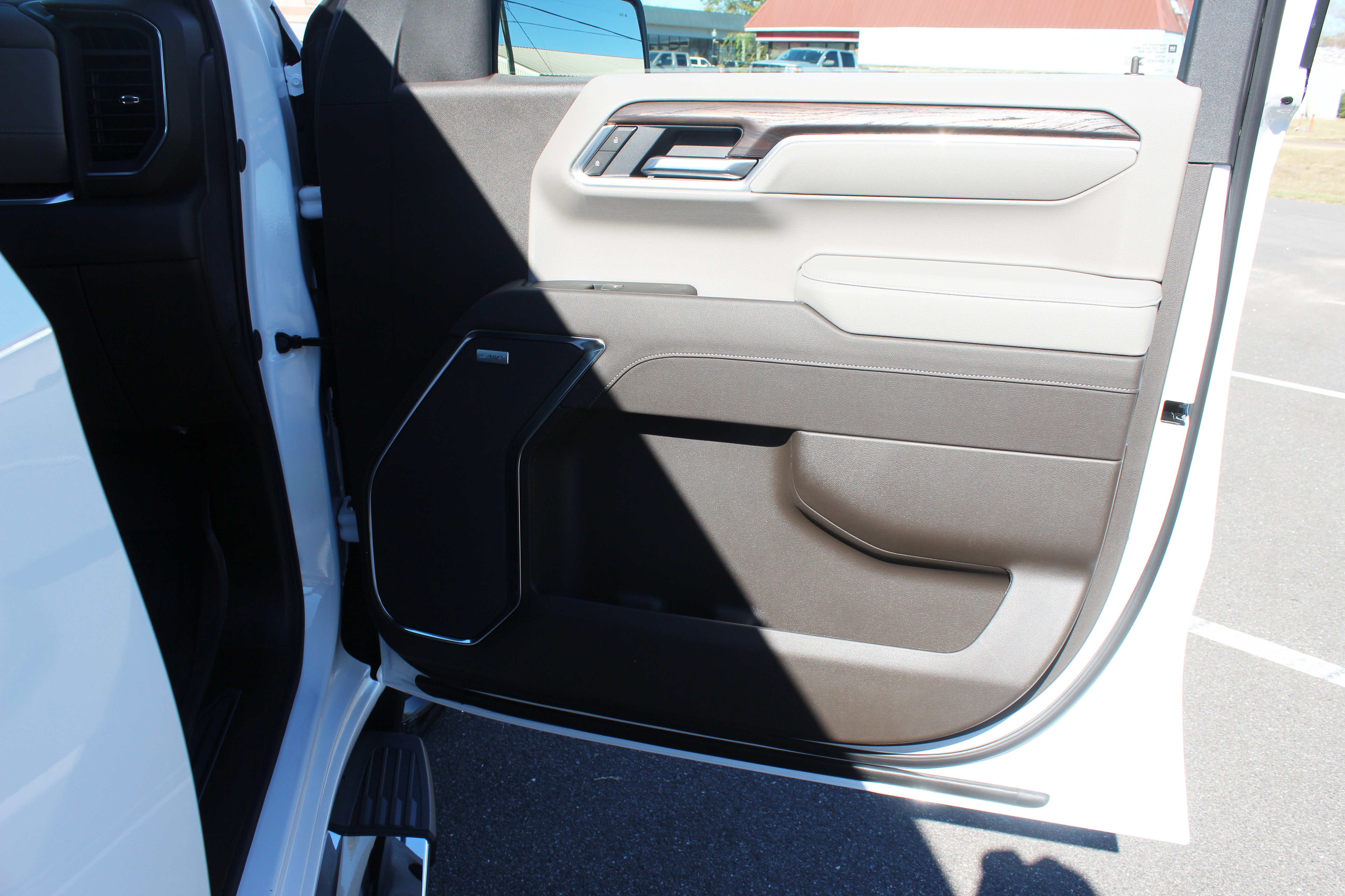 New 2026 GMC Sierra 1500 SLT image 56