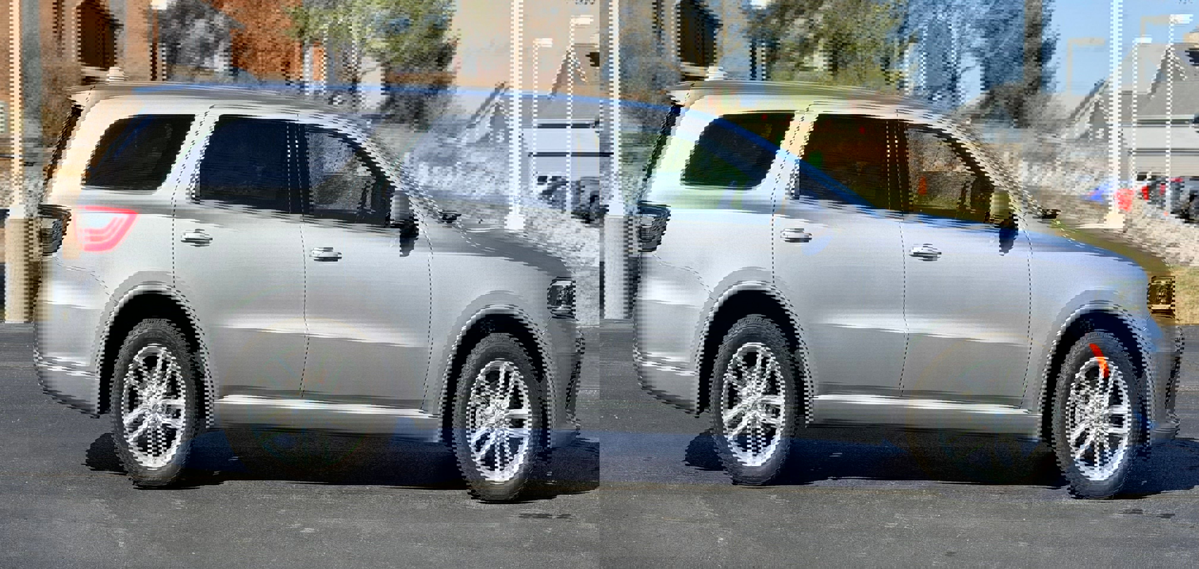 Used 2021 Dodge Durango GT image 4