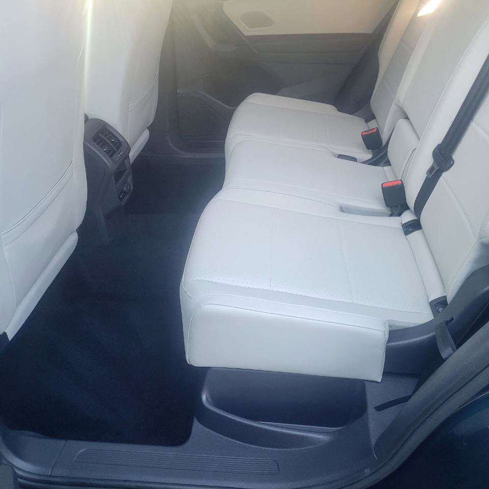 Used 2019 Volkswagen Tiguan SE w/ Panoramic Sunroof Package AWD/4WD image 36