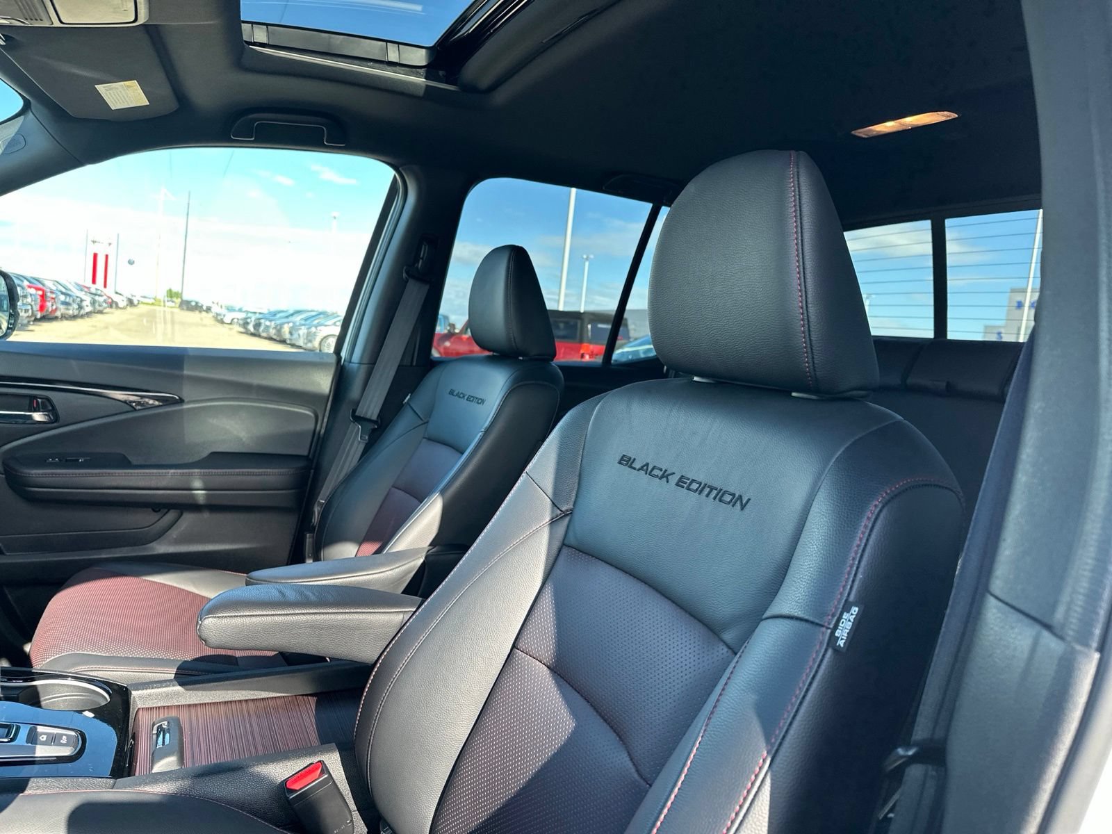 Used 2022 Honda Ridgeline Black Edition image 13