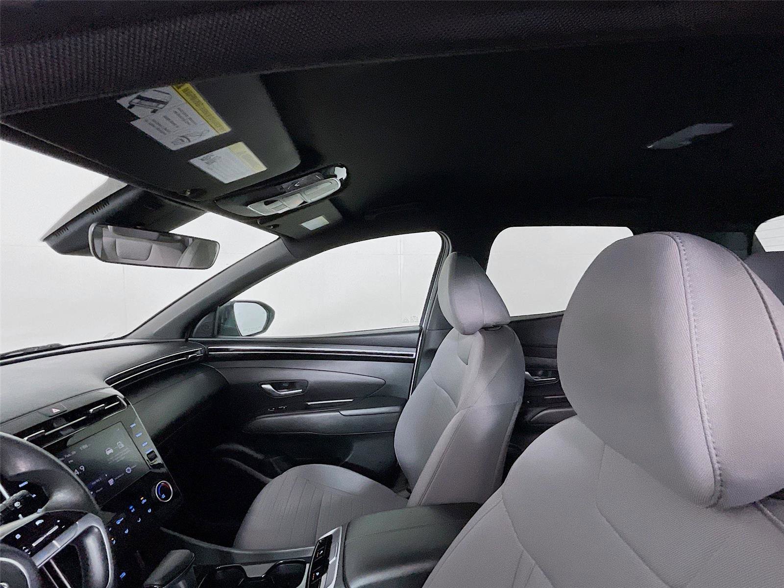 Used 2022 Hyundai Santa Cruz SEL image 11