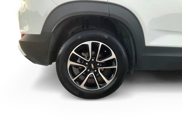 Used 2025 Chevrolet TrailBlazer LT AWD/4WD image 7