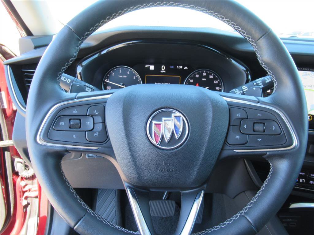 Used 2023 Buick Envision Avenir image 21