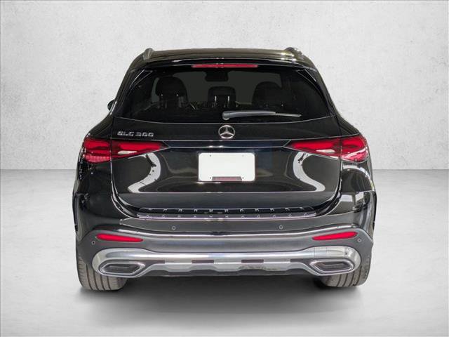 Used 2023 Mercedes-Benz GLC 300 image 6