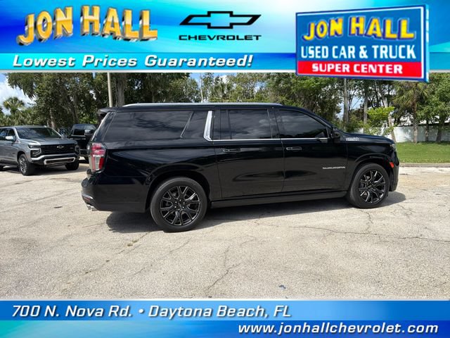 Used 2024 Chevrolet Suburban High Country AWD/4WD image 14