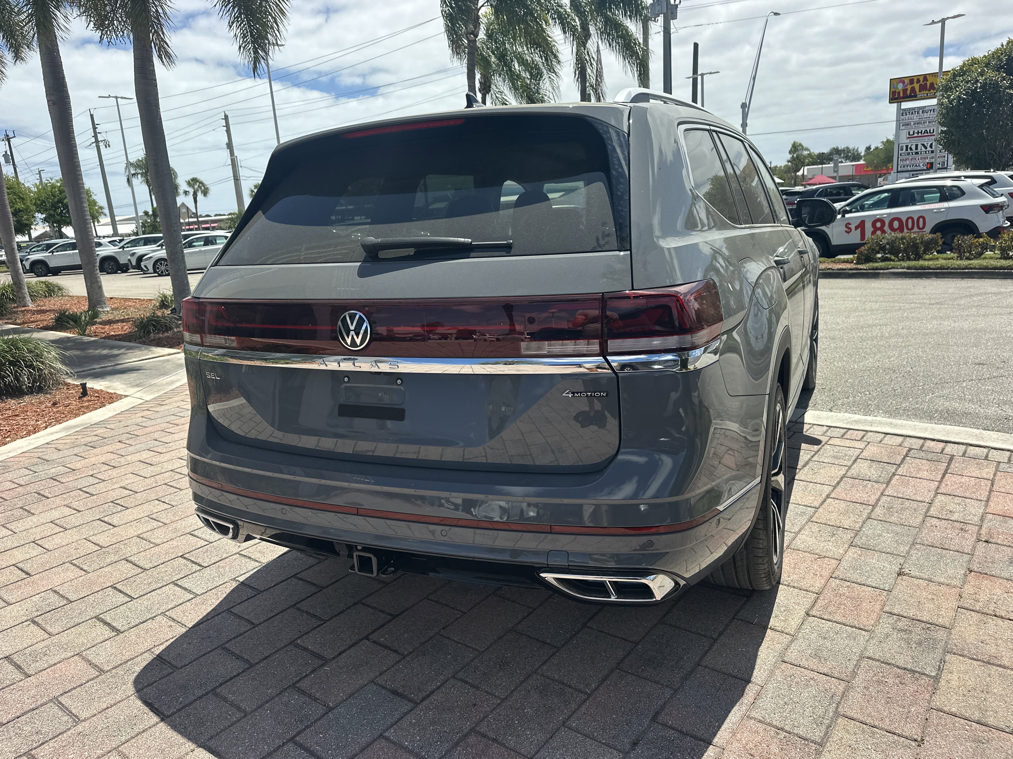 New 2026 Volkswagen Atlas SEL Premium R-Line AWD/4WD image 6