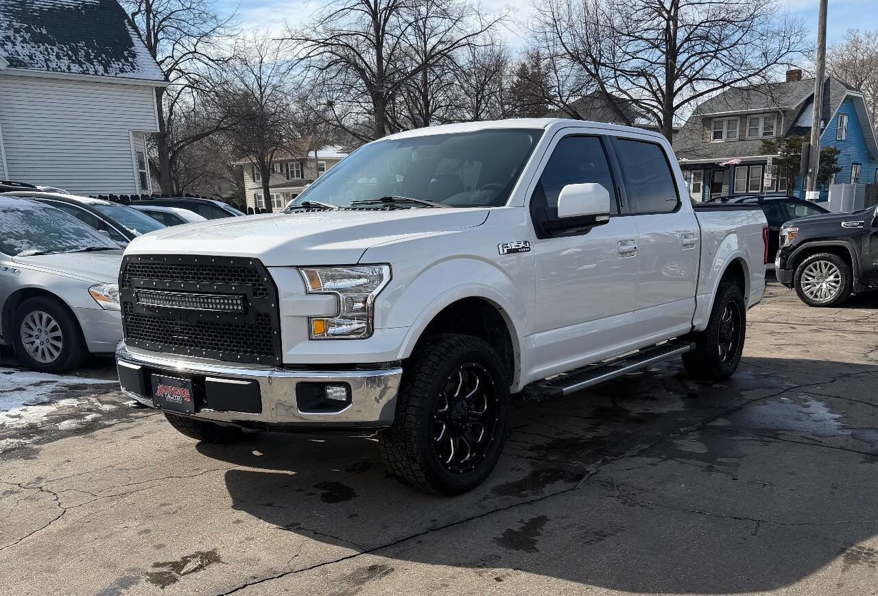 Used 2017 Ford F150 Lariat image 2
