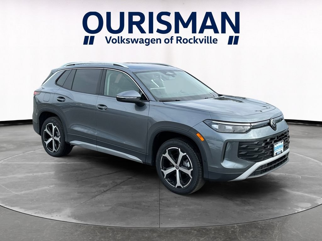 New 2026 Volkswagen Tiguan SE AWD/4WD image 1