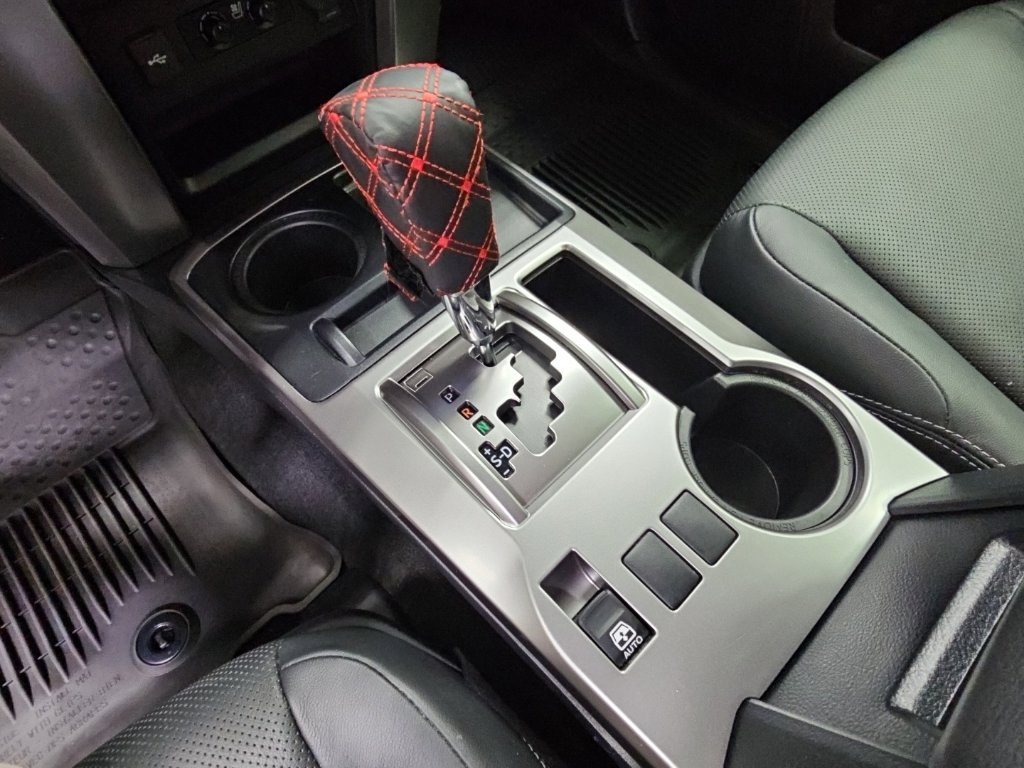 Used 2023 Toyota 4Runner Limited RWD image 19