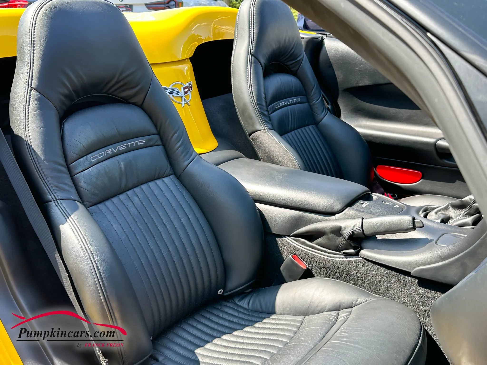 Used 2003 Chevrolet Corvette Convertible w/ Preferred Equipment Group1 image 33