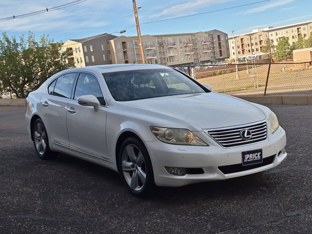 Used 2012 Lexus LS 460 w/ Luxury Value Edition RWD image 3