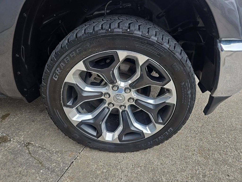 Used 2021 RAM 1500 Limited image 43