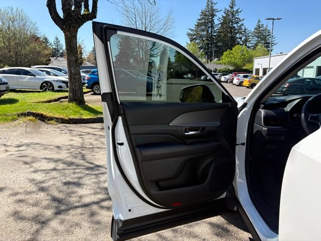 Used 2024 Toyota Grand Highlander AWD image 10