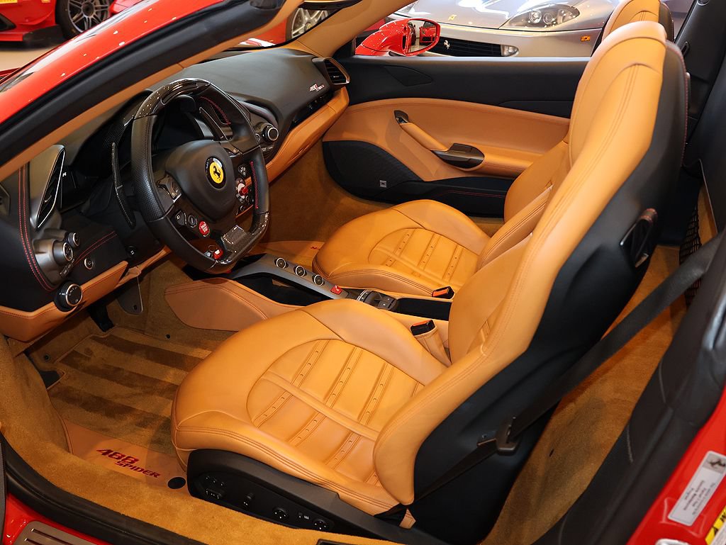 Certified 2019 Ferrari 488 Spider RWD image 4