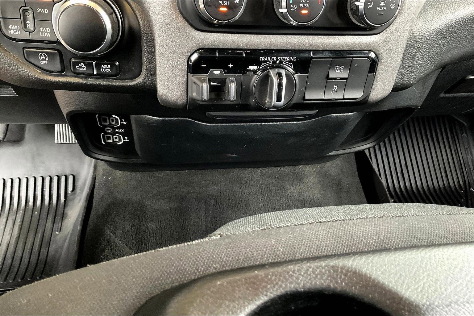 Used 2024 RAM 1500 Tradesman w/ Warlock PACKAGE AWD/4WD image 16