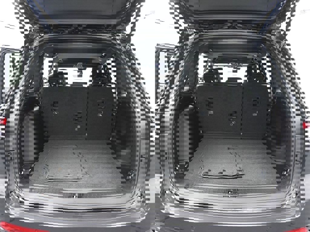 New 2026 Jeep Grand Cherokee Altitude image 21